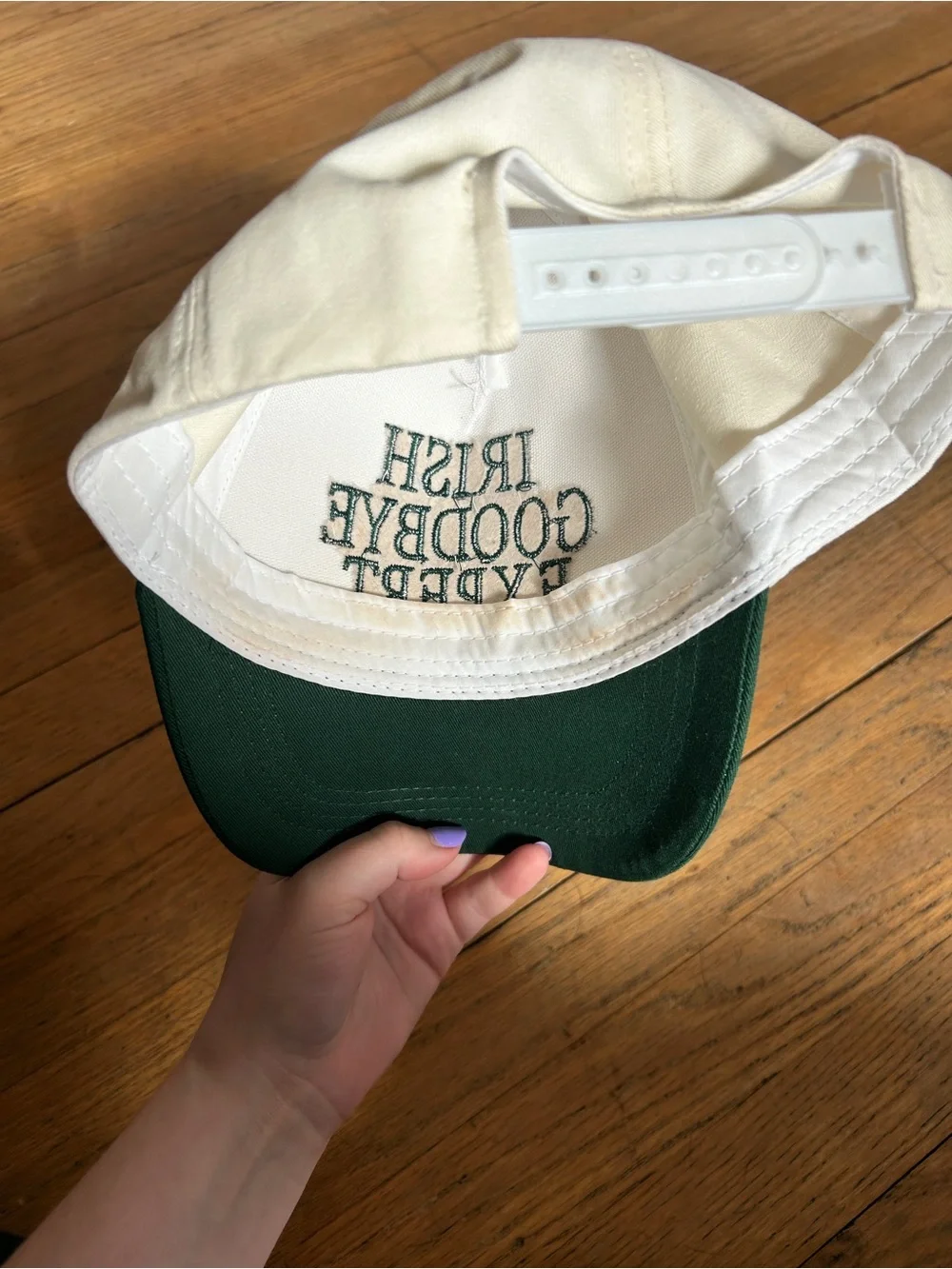 Irish Goodbye Expert Two-Tone Baseball Cap - White & Green - Picture 3 of 3